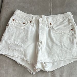 Levi’s White Denim Shorts size 27